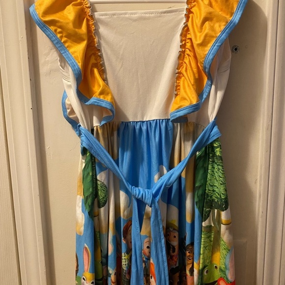 CoComelon Apron‎ Dress - Picture 5 of 9